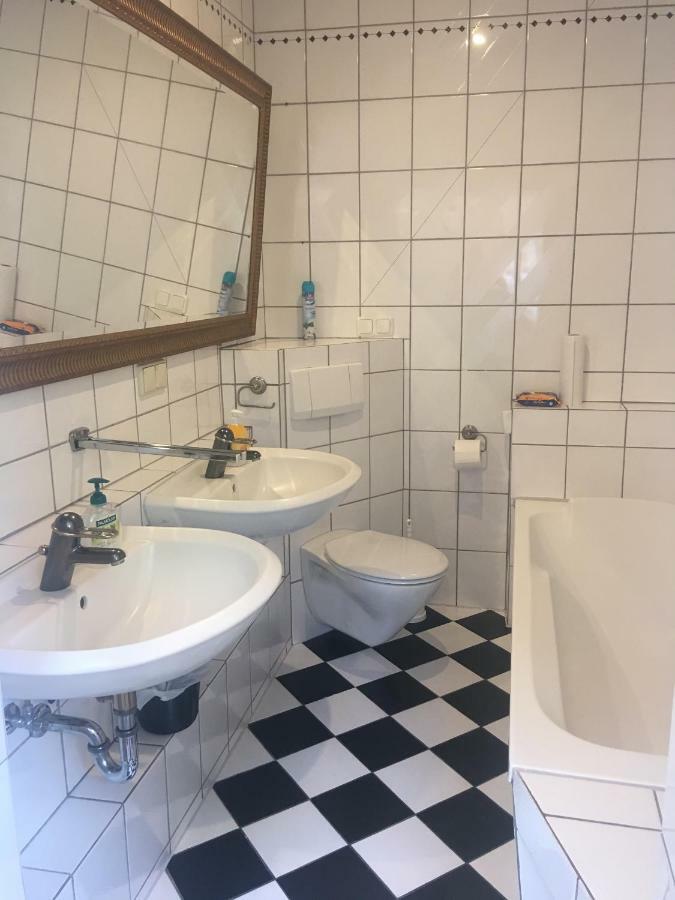 Apartment am Friedrich Ebert Park mit über 100qm Wohnfläche Hamm  Exterior foto